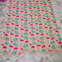 Load image into Gallery viewer, FLAMINGO PRINT COTTON THROW
